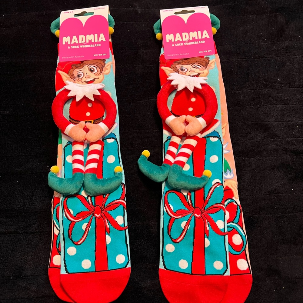 Mamia Festive Elf Socks with Red and Green